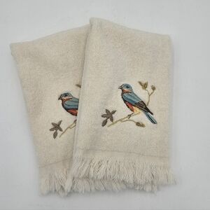 Charming Embroidered Bird Hand Towels – Set of 2